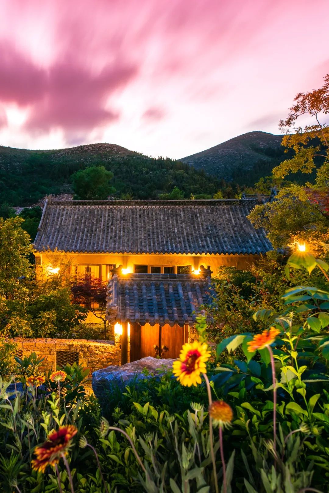 夜宿小院.jpg 图片